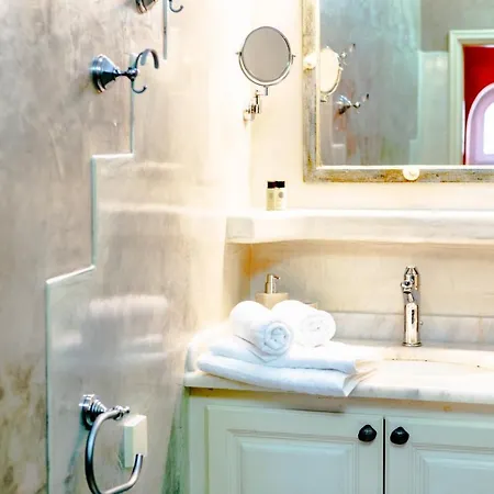 Zoe Aegeas Luxury With Jacuzzi